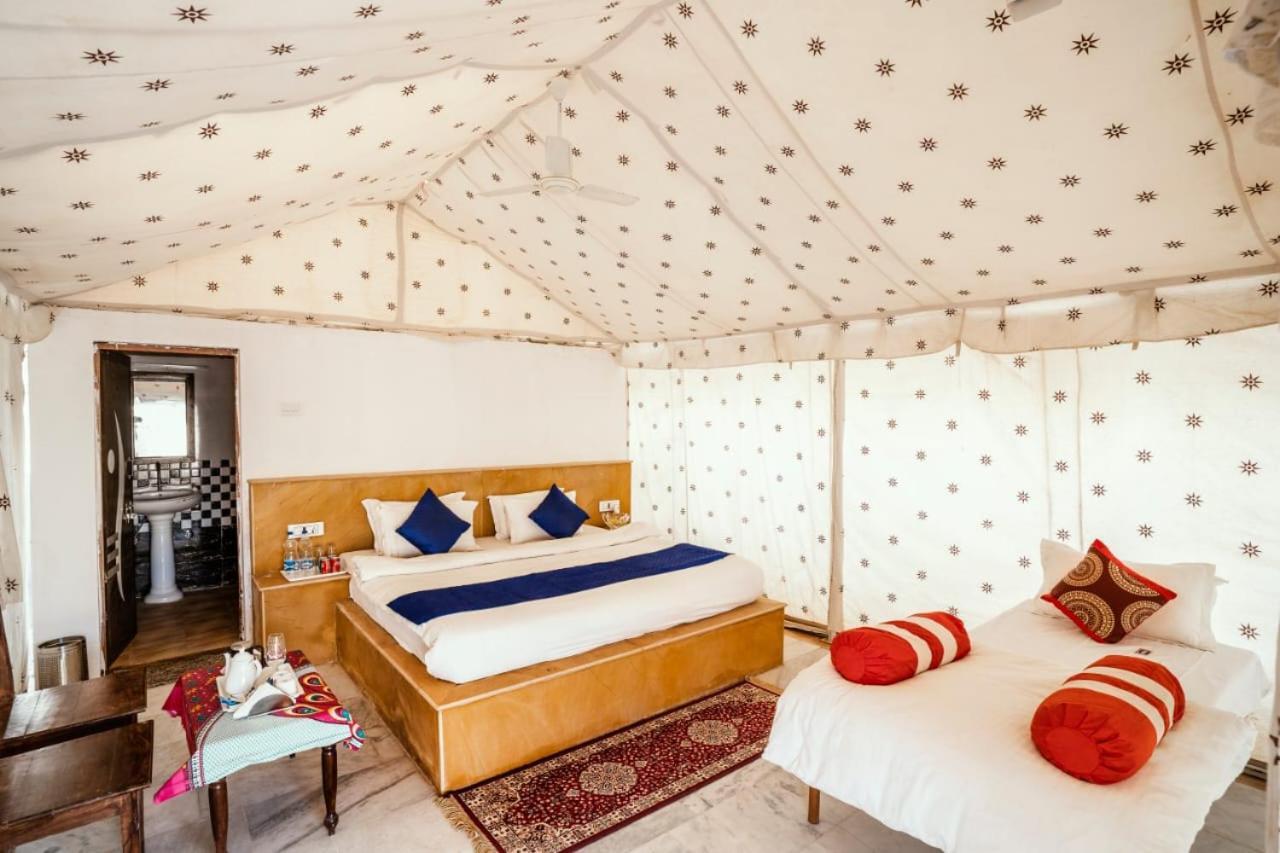 Kai Kabila Desert Camp Sām Exteriör bild